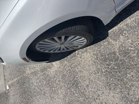 Used 2017 Lincoln MKZ Reserve FWD image 12
