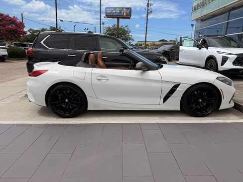 Used 2020 BMW Z4 M40i w/ Executive Package RWD image 5