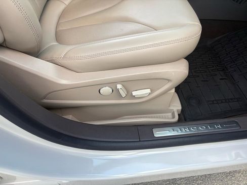 Used 2021 Lincoln Nautilus FWD w/ Equipment Group 101A image 47