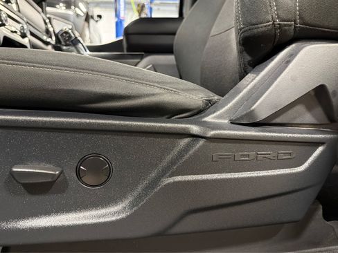 Used 2022 Ford F150 XLT w/ Equipment Group 301A Mid AWD/4WD image 18