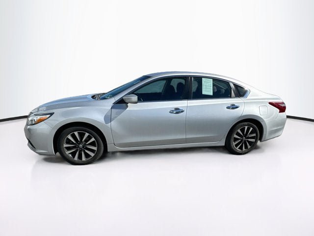 Used 2018 Nissan Altima 2.5 SV FWD image 5