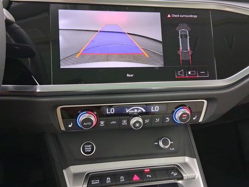 New 2025 Audi Q3 2.0T Premium w/ Convenience Package image 23