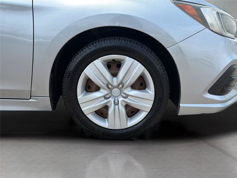 Used 2018 Subaru Legacy 2.5i AWD/4WD image 34