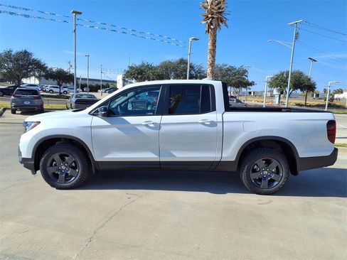 New 2026 Honda Ridgeline TrailSport image 4