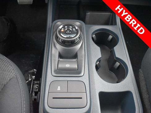 New 2025 Ford Maverick XL image 18