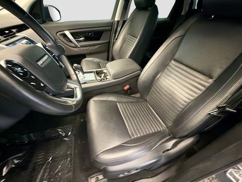 Used 2020 Land Rover Discovery Sport SE AWD/4WD image 11