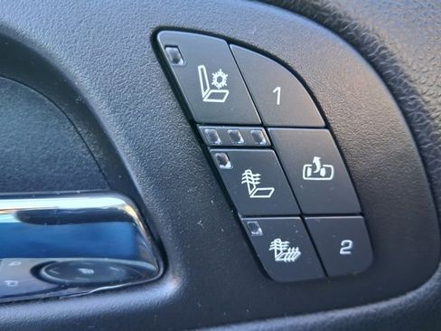 Used 2013 GMC Sierra 2500 Denali w/ Suspension Package, Off-Road image 9