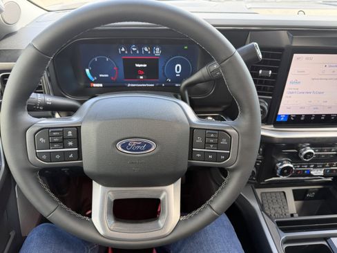 New 2026 Ford F250 Lariat w/ Black Appearance Package AWD/4WD image 7