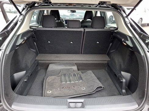 Used 2023 Nissan Ariya FWD image 28