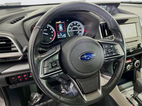 Used 2022 Subaru Forester Premium image 12