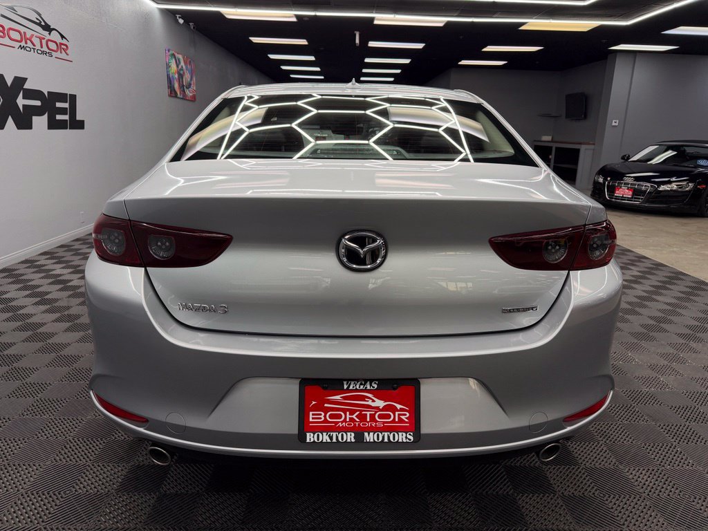 Used 2020 MAZDA MAZDA3 Sedan w/ Preferred Package FWD image 12