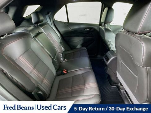 Used 2023 Chevrolet Equinox RS image 28