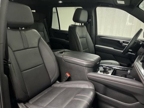 Certified 2025 Chevrolet Tahoe RST w/ Comfort Package AWD/4WD image 29