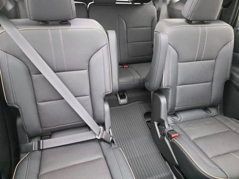 New 2026 Chevrolet Traverse High Country w/ LPO, Floor Liner Package image 28
