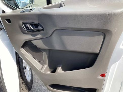 Used 2024 Ford Transit 250 Low Roof w/ Exterior Upgrade Package RWD image 24