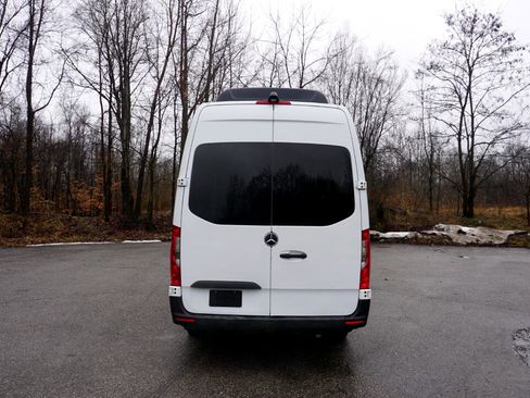 Used 2019 Mercedes-Benz Sprinter 2500 w/ Driver Convenience Package image 4