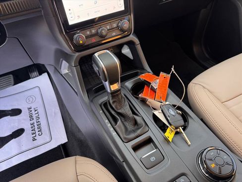 New 2025 Ford Ranger Lariat w/ FX4 Off-Road Package image 16