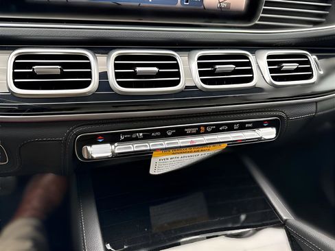New 2026 Mercedes-Benz GLE 450 4MATIC Coupe image 15