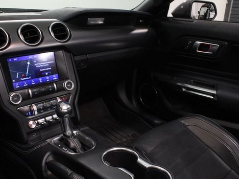 Used 2019 Ford Mustang GT Premium w/ Equipment Group 401A RWD image 25