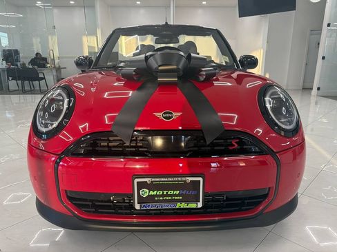 Used 2026 MINI Cooper S FWD image 2