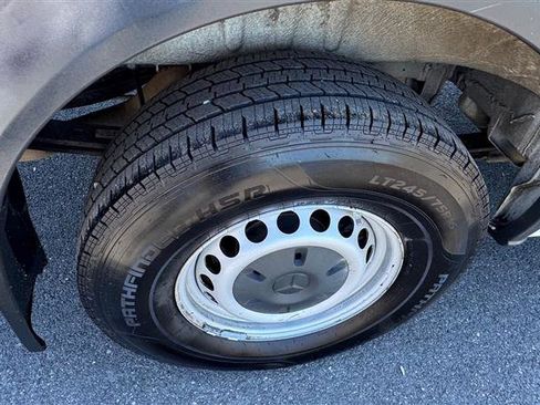 Used 2016 Mercedes-Benz Sprinter 2500 w/ Driver Comfort Package image 25