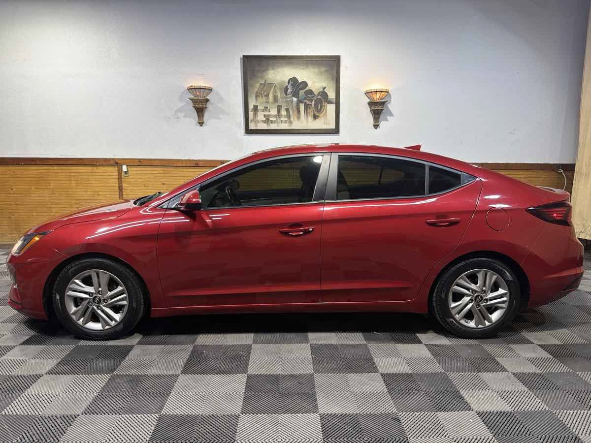 Used 2019 Hyundai Elantra Value Edition FWD image 2