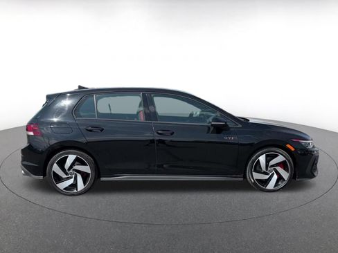 Used 2026 Volkswagen Golf S FWD image 16