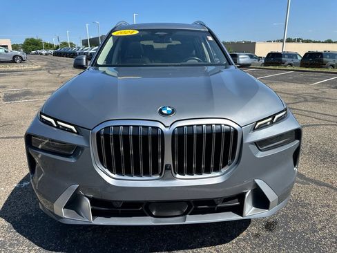 Used 2024 BMW X7 xDrive40i AWD/4WD image 19