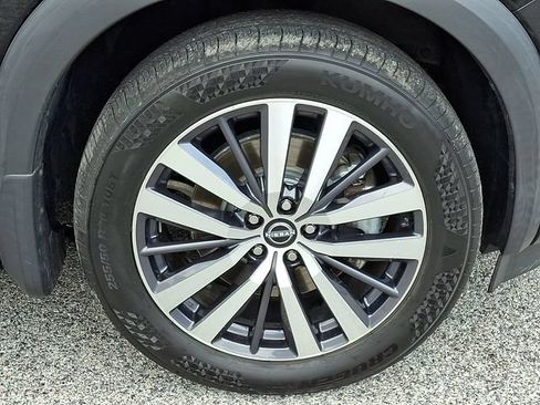 Used 2022 Nissan Pathfinder Platinum w/ Cargo Package AWD/4WD image 11