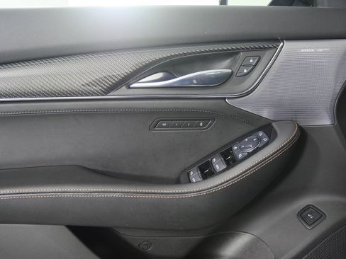 Used 2023 Cadillac CT5 V w/ Super Cruise 2 Package image 10