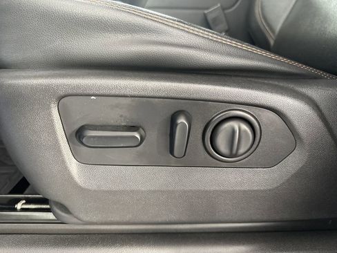 Used 2019 GMC Sierra 1500 AT4 w/ AT4 Premium Package image 15