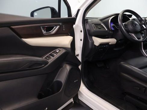 Used 2022 Subaru Ascent Touring w/ Popular Package #2A image 8