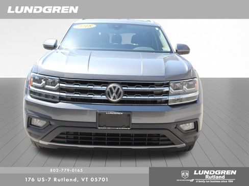Used 2018 Volkswagen Atlas SE AWD/4WD image 2