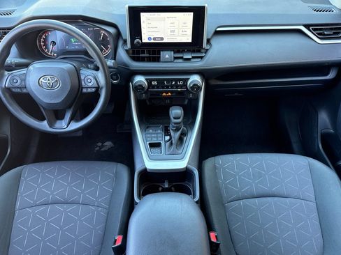 Certified 2025 Toyota RAV4 XLE AWD/4WD image 16
