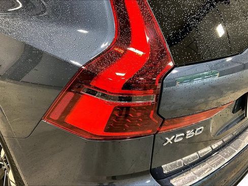 New 2026 Volvo XC60 B5 Plus w/ Protection Package Premier AWD/4WD image 23