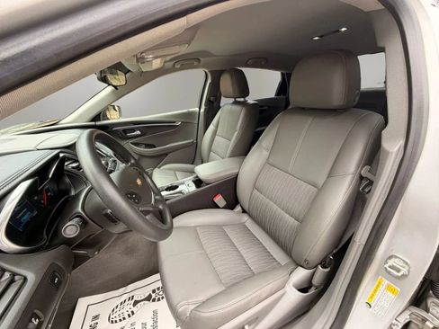Used 2019 Chevrolet Impala LS FWD image 23