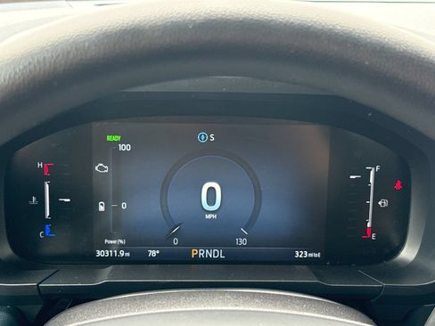Used 2025 Ford Maverick XLT FWD image 17