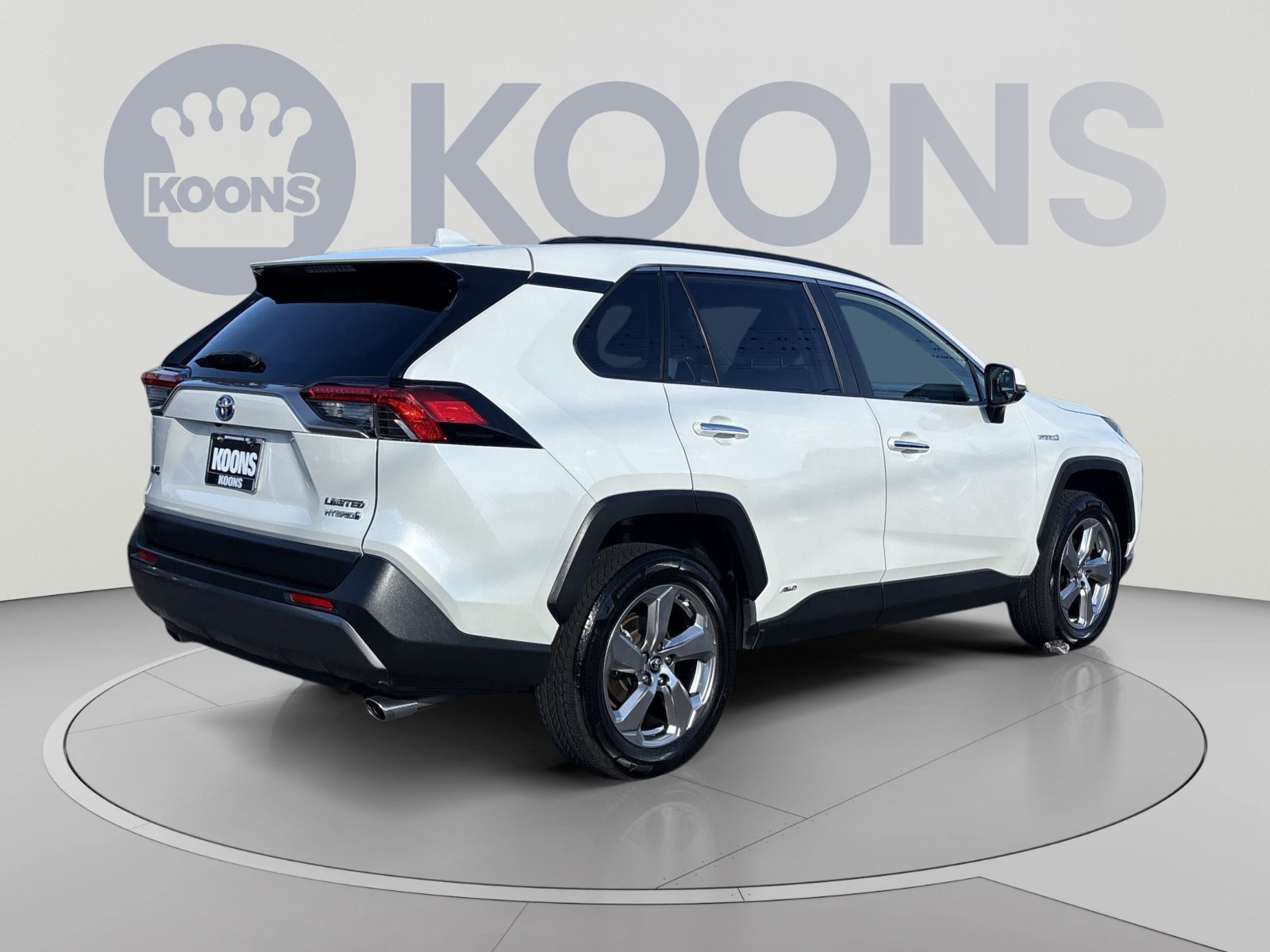 Used 2019 Toyota RAV4 Limited w/ Limited Grade Weather Package AWD/4WD image 7