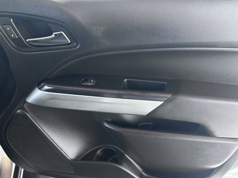 Used 2020 Chevrolet Colorado LT AWD/4WD image 32