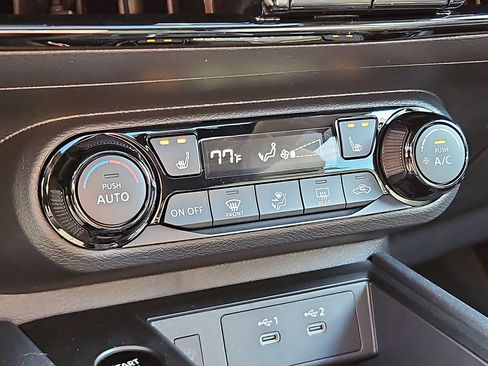 New 2026 Nissan Kicks SV w/ SV Premium Package image 13