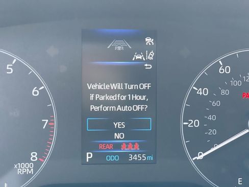 Certified 2025 Toyota Corolla Hatchback w/ SE Package FWD image 4