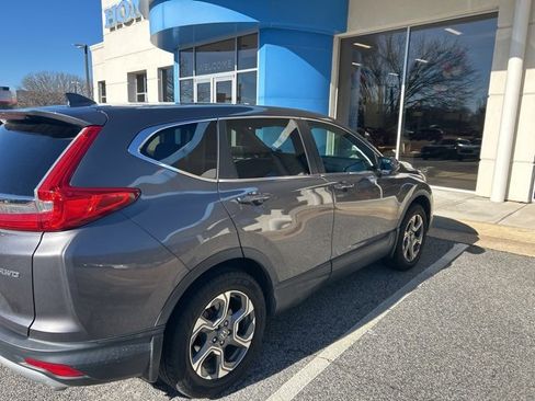 Used 2017 Honda CR-V EX image 3