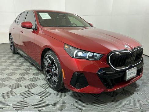 Certified 2024 BMW 530i w/ M Sport Package image 4