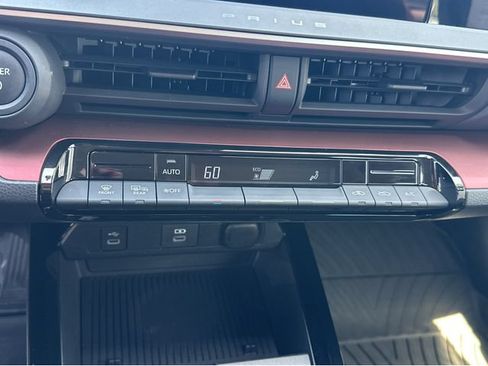 Used 2023 Toyota Prius Prime FWD image 26