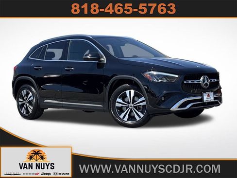 Used 2025 Mercedes-Benz GLA 250 image 1