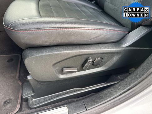 Used 2022 Ford Edge ST-Line image 22