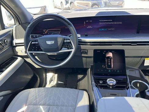 New 2026 Cadillac Escalade IQ Luxury 1 image 11