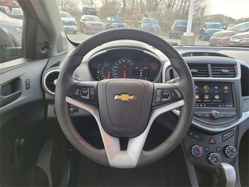 Used 2020 Chevrolet Sonic LT image 13