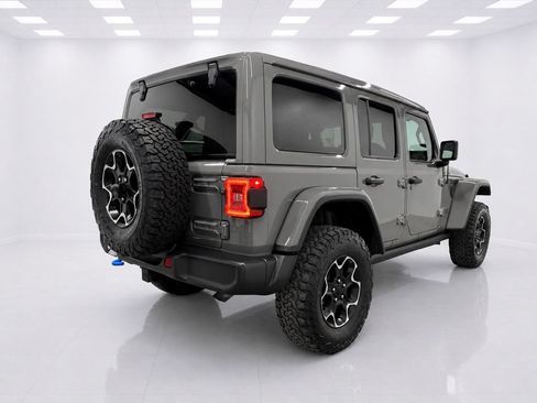 Used 2023 Jeep Wrangler Unlimited Rubicon 4xe w/ Cold Weather Group AWD/4WD image 5
