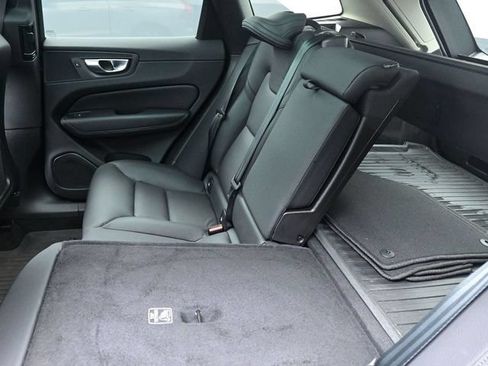 Used 2023 Volvo XC60 B5 Plus w/ Climate Package FWD image 22